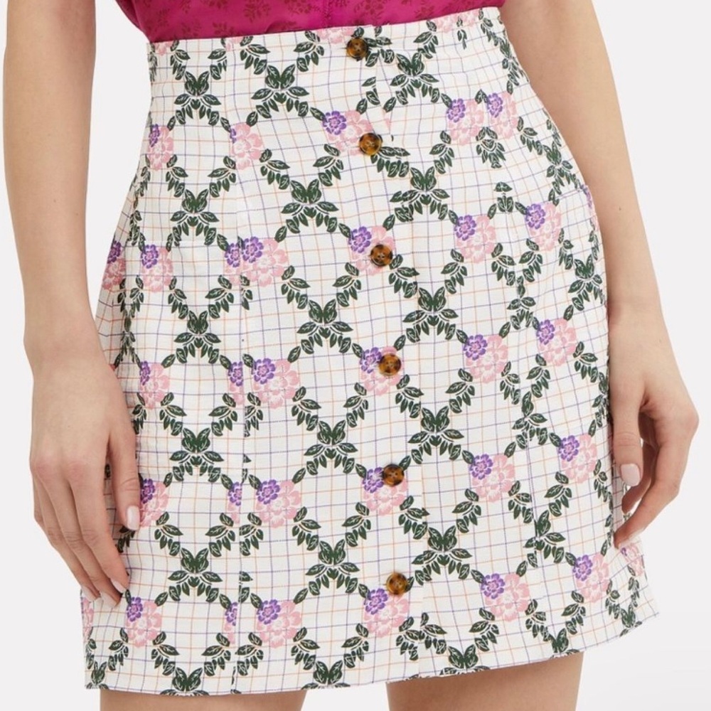 The East Order Floral High-Rise Skirt. Size small.